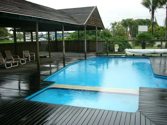 Mid Coast Motor Inn - Havuz