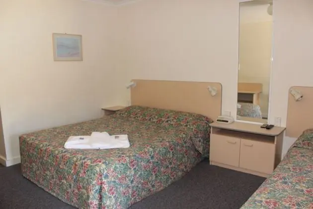 Mid Coast Motor Inn - Oda