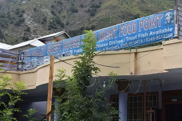 Mid Valley Guest House