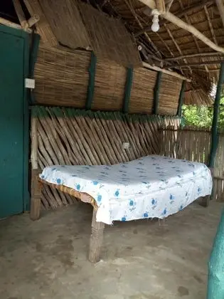 Mida Creek Eco Camp - Eco Lodge - Oda Düzeni