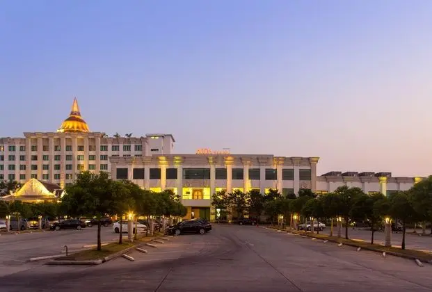 Mida Grande Hotel Dhavaravati Nakhon Pathom - Dış Mekan