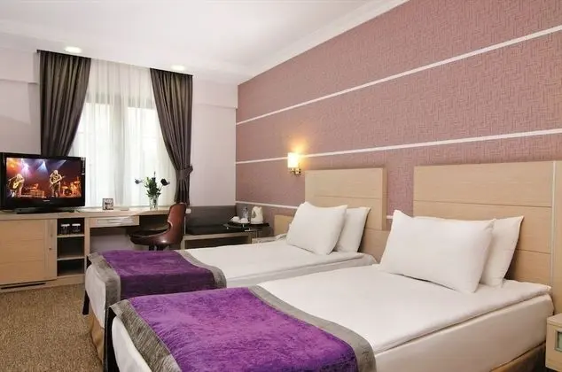 Midas Hotel - Oda