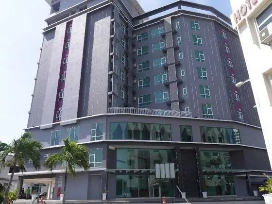 Midcity Hotel