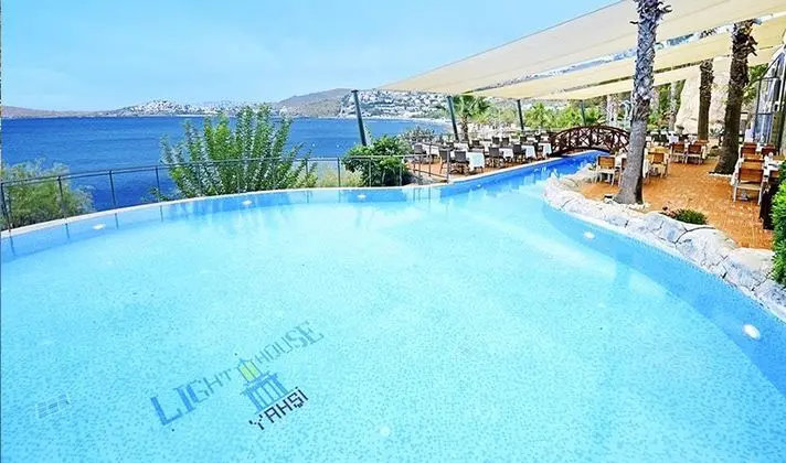 Middle Town Bodrum Beach Hotel - Havuz