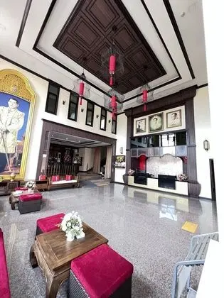 Mido Hotel Pattaya - Lobi