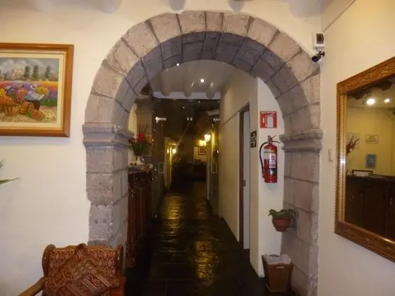 Midori Hotel