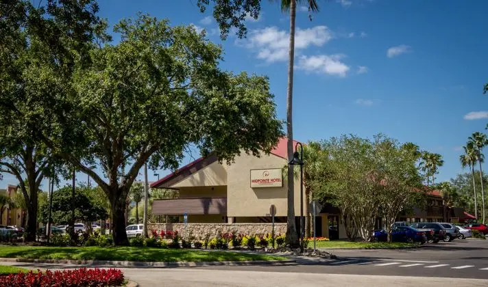 Midpointe Hotel by Rosen Hotels & Resorts