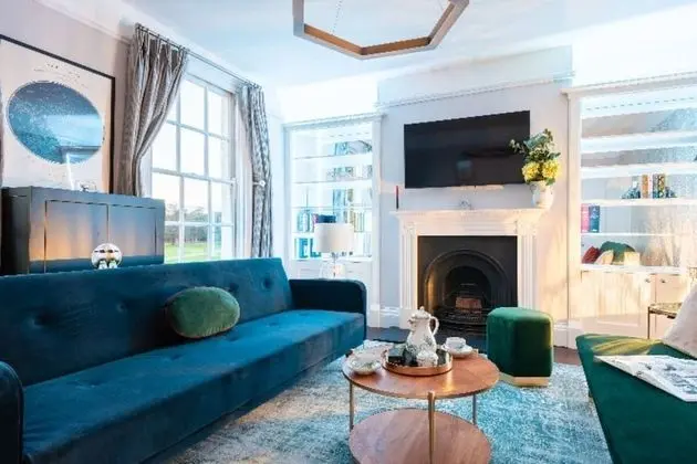 The Midsummer Common - Modern & Spacious 2bdr House With Garden