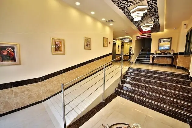 Midtown Furnished Apartments - Lobi