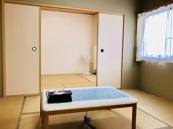 Midtown Sakura Apartment House 202 - Oda
