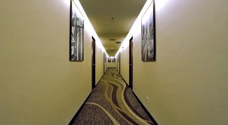 Midtown Hotel Surabaya