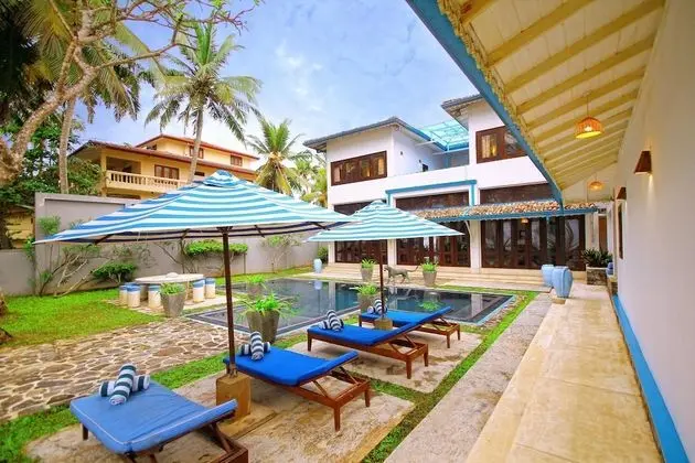 Mihiri Beach House - Havuz
