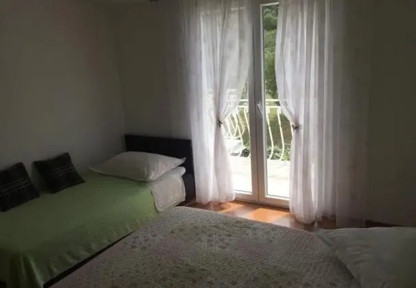 Mihovilovic - 50 m From Beach - A3 - Oda