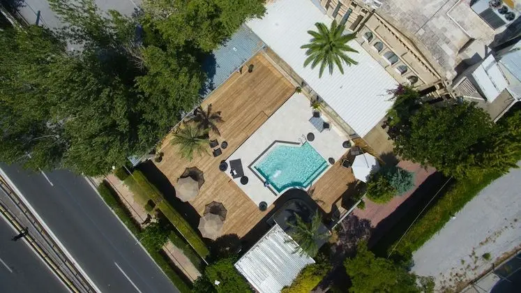 Mikelina Boutique Hotel - Dış Mekan