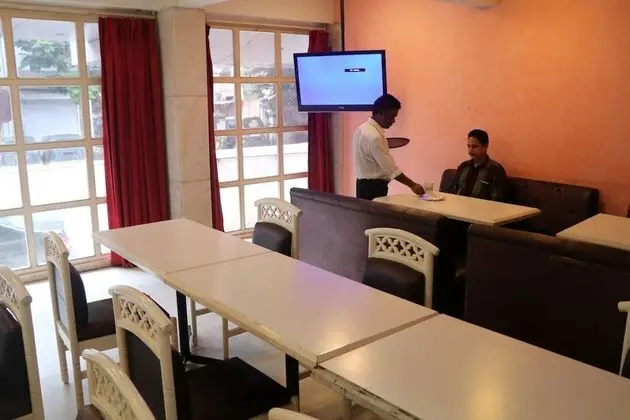 Hotel Milan International - Yerinde Yemek