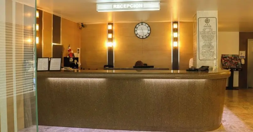 Hotel Milan - Lobi