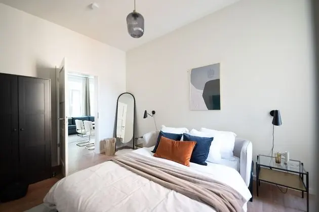 Milan Style Designer 1BR Apartment - Oda