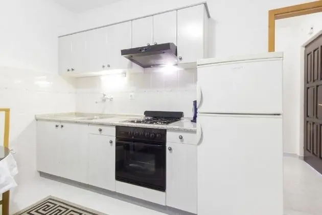 Milans - 25m From the Beach - A3 - Mutfak
