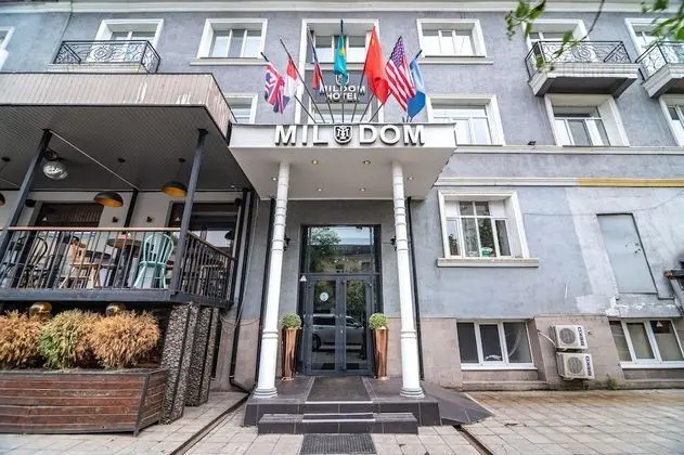 Mildom Hotel - 1