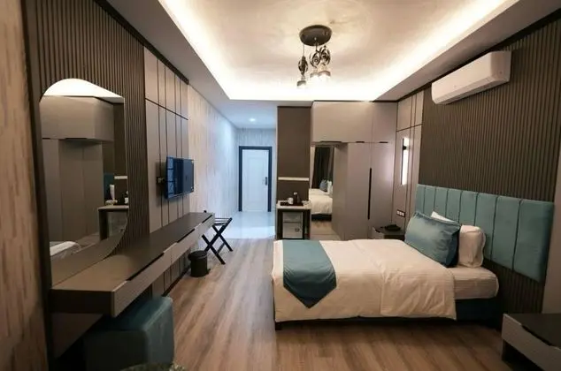 Milena Otel