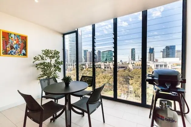 MILES, 1BDR Melbourne Apartment - Dış Mekan