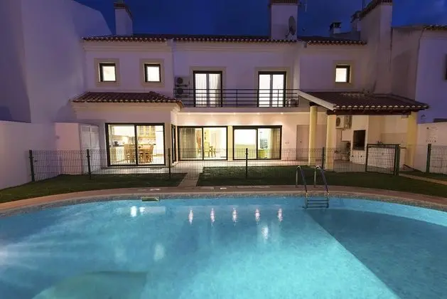 Milfontes Guest House