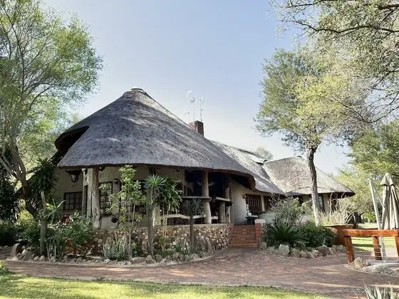 Milima Big 5 Safari Lodge - Dış Mekan