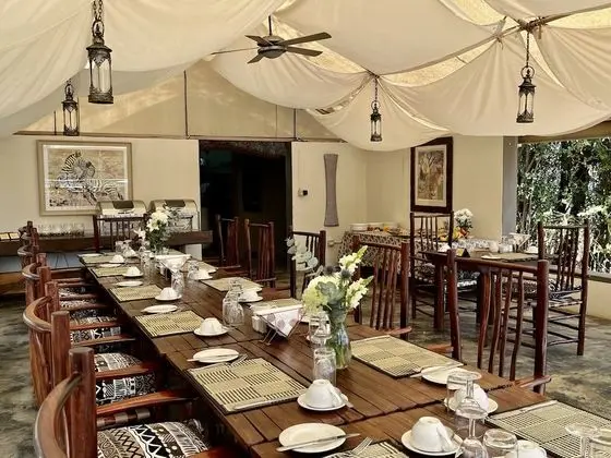 Milima Big 5 Safari Lodge - Yerinde Yemek