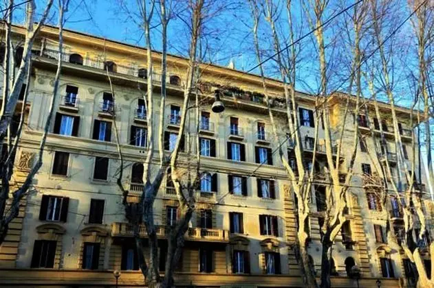 Milizie 76 Gallery - Dış Mekan