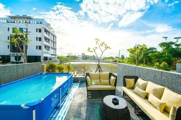 Milk Homestay