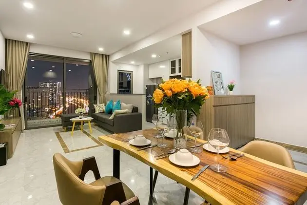 The Milky Way River Gate Apartment