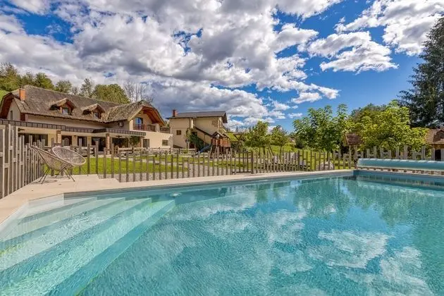 The Mill House Pool Suite