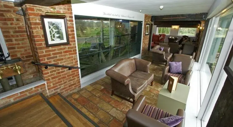 The Mill Hotel - Lobi