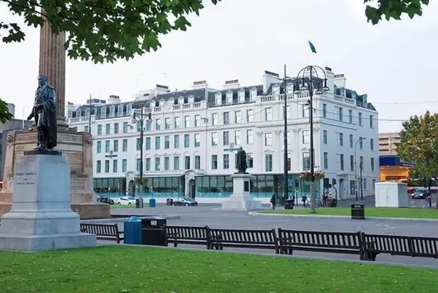 Millennium Hotel Glasgow - Dış Mekan