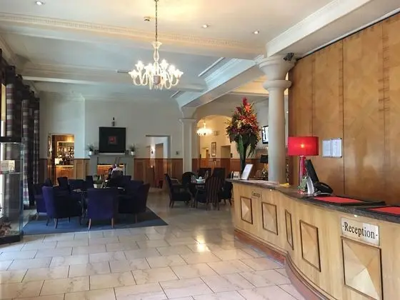 Millennium Hotel Glasgow - Lobi