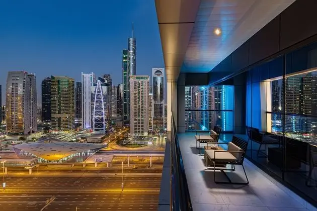 Millennium Place Marina - Öne Çıkan Resim