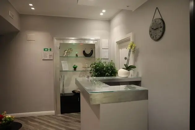 Millina Suites In Navona - Lobi