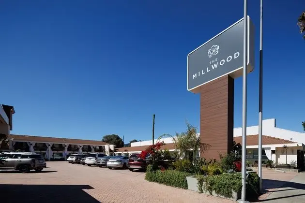 Millwood Inn and Suites - Dış Mekan