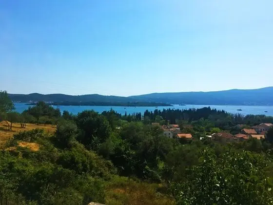 Milmaris Apartments