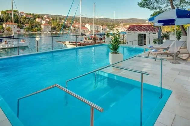 Hotel Milna Osam - Adults only - Havuz