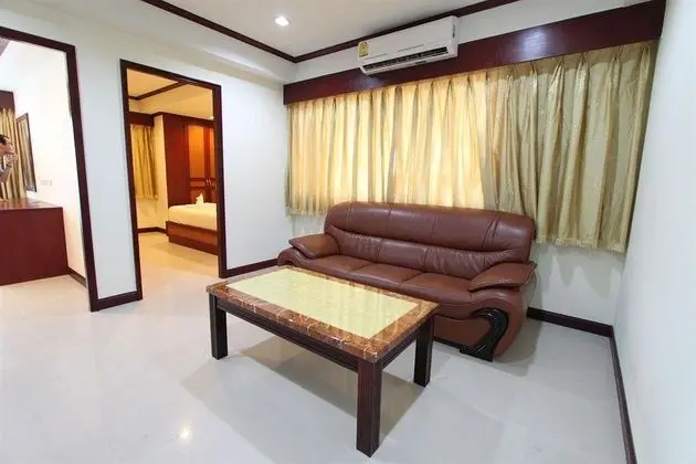 Miloft Sathorn Hotel
