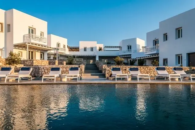 Milos Breeze - Genel