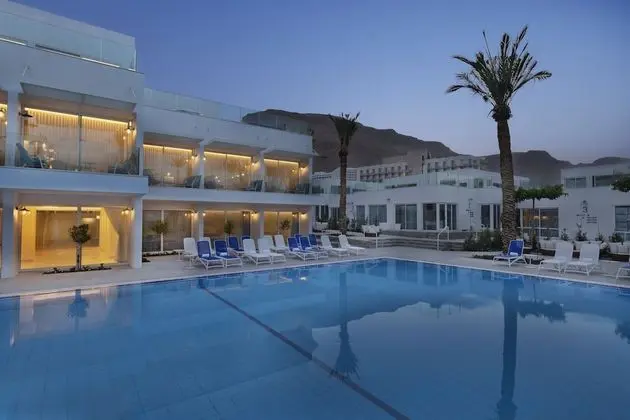 Milos Dead Sea