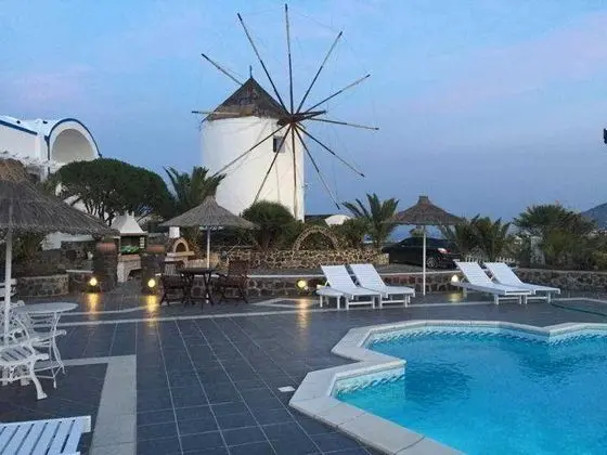 Milos Villas - Havuz