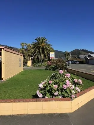 Milton Chalet Motel - Dış Mekan