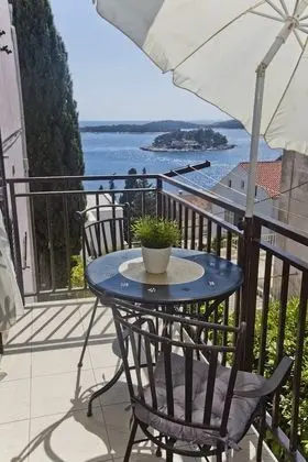 Villa Milton Hvar - Dış Mekan
