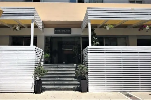 Mimosa Suites
