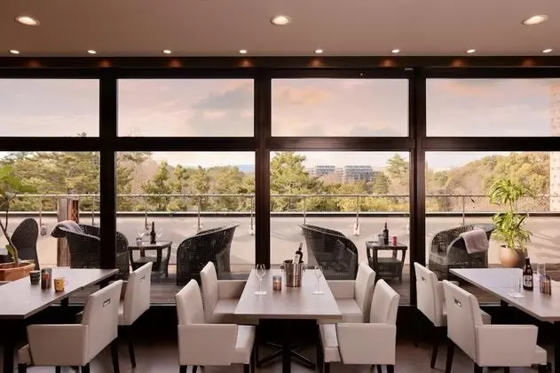 MINAMISENRI Crystal Hotel - Yerinde Yemek