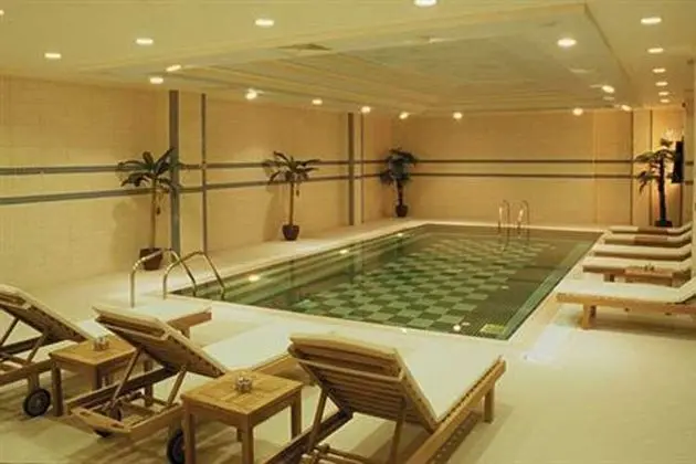 Mineo Hotel Taksim - Havuz