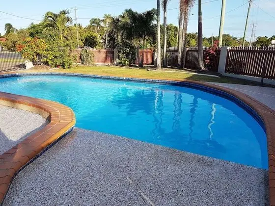 Miners Lodge Motor Inn - Havuz